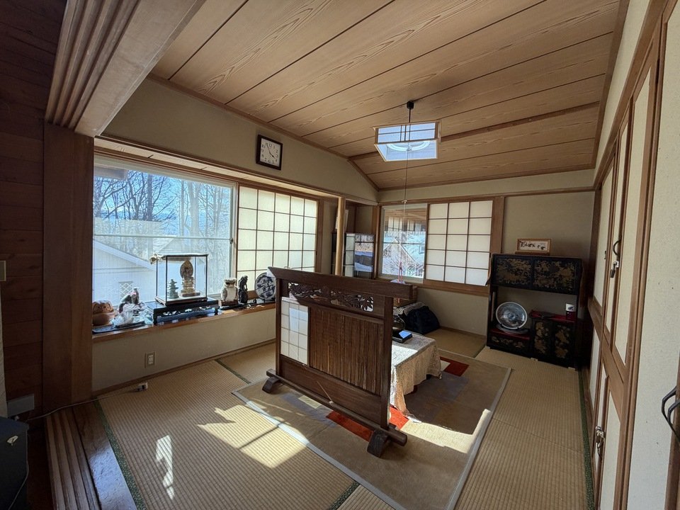 八ヶ岳で別荘を探すなら セラヴィリゾート泉郷