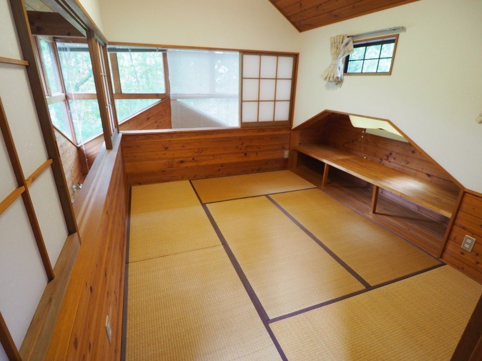 八ヶ岳で別荘を探すなら セラヴィリゾート泉郷
