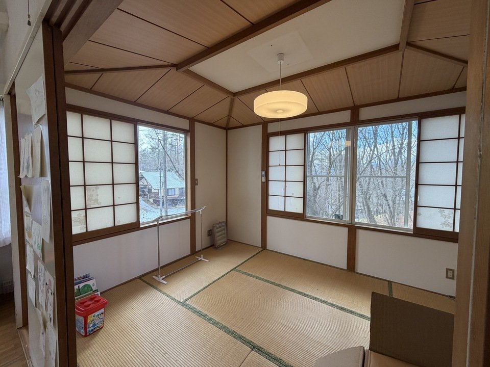 八ヶ岳で別荘を探すなら セラヴィリゾート泉郷