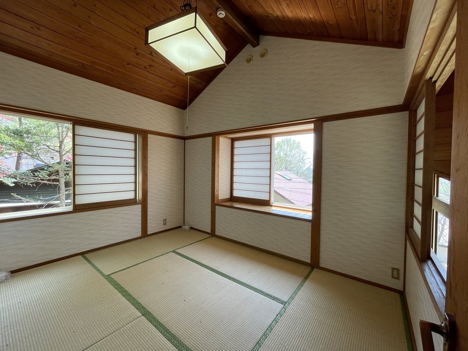 八ヶ岳で別荘を探すなら セラヴィリゾート泉郷
