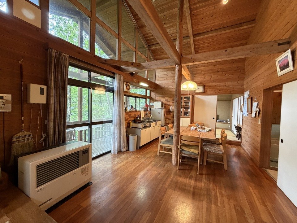 八ヶ岳で別荘を探すなら セラヴィリゾート泉郷