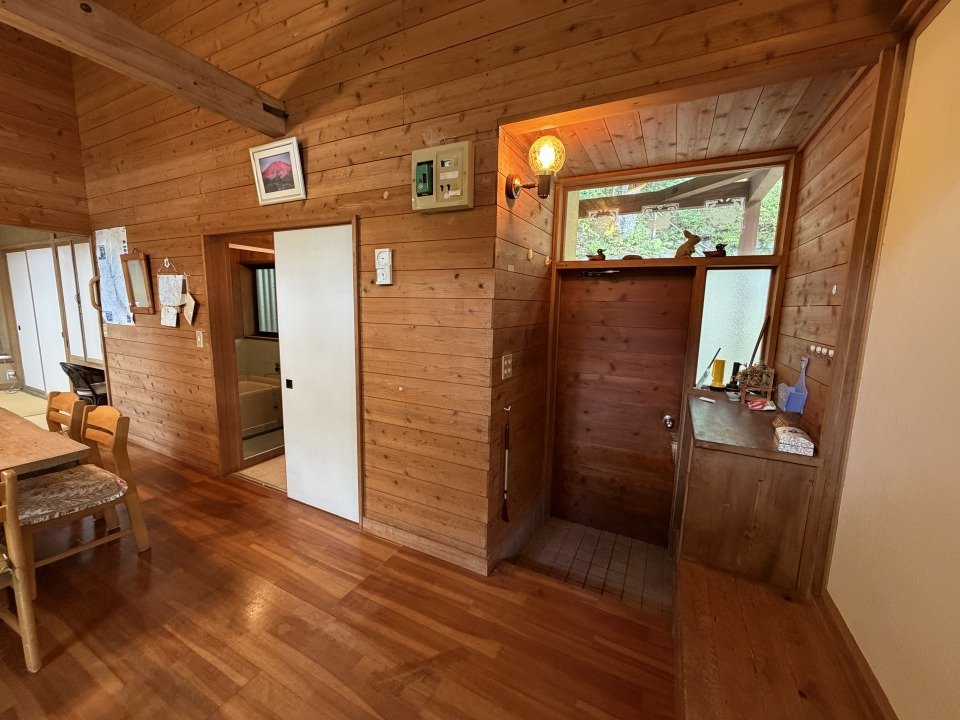 八ヶ岳で別荘を探すなら セラヴィリゾート泉郷