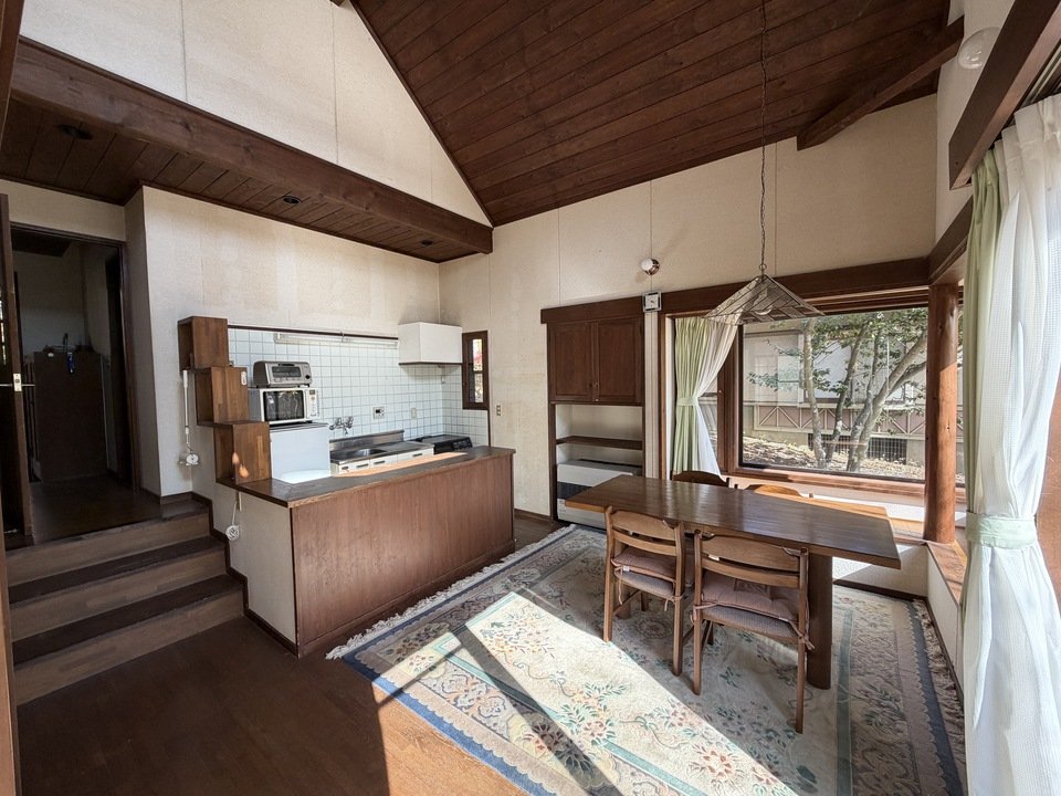 八ヶ岳で別荘を探すなら セラヴィリゾート泉郷