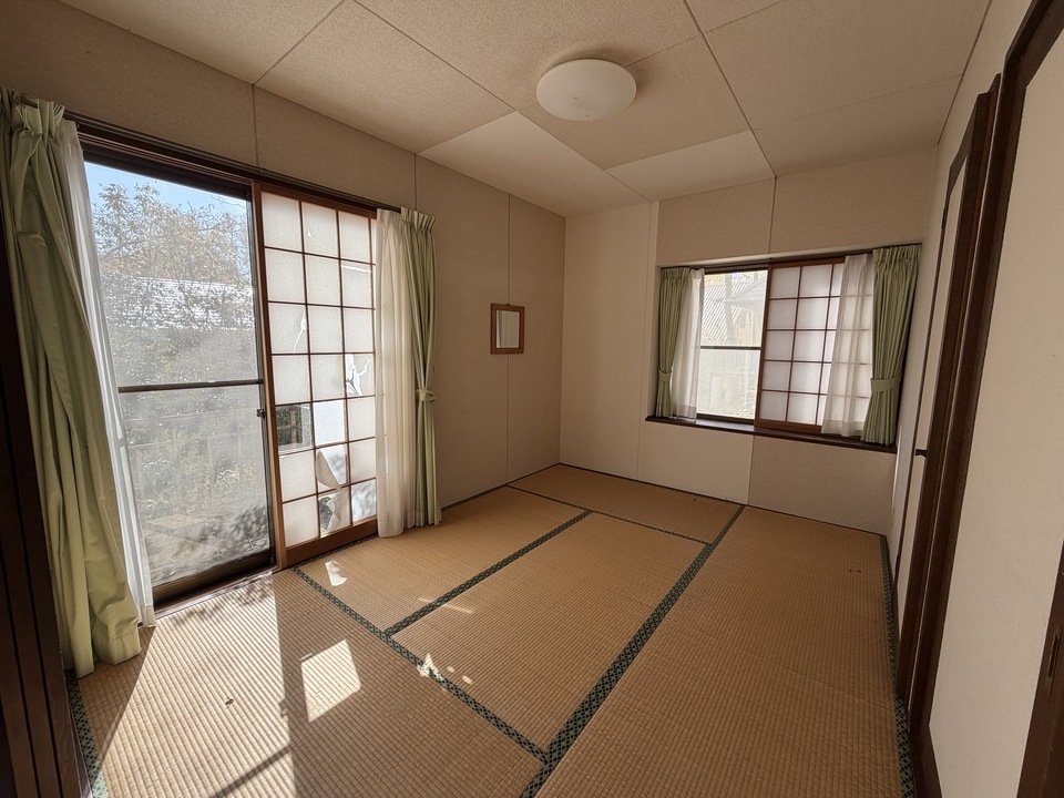 八ヶ岳で別荘を探すなら セラヴィリゾート泉郷