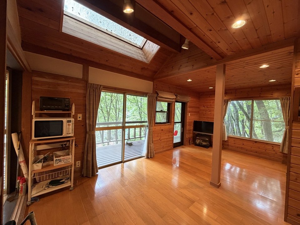 八ヶ岳で別荘を探すなら セラヴィリゾート泉郷