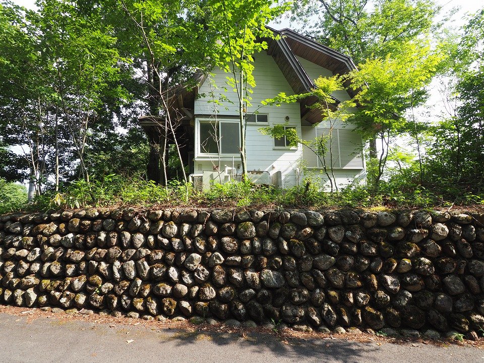 八ヶ岳で別荘を探すなら セラヴィリゾート泉郷