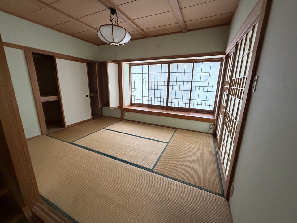 八ヶ岳で別荘を探すなら セラヴィリゾート泉郷