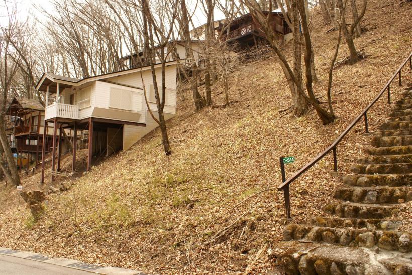 八ヶ岳で別荘を探すなら セラヴィリゾート泉郷