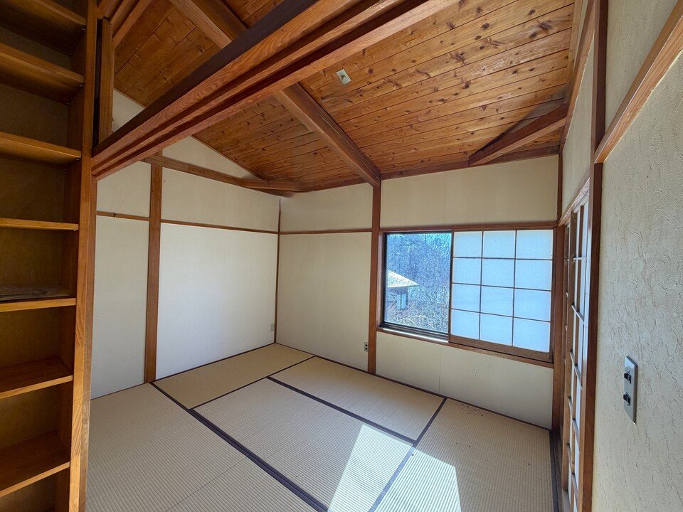 八ヶ岳で別荘を探すなら セラヴィリゾート泉郷