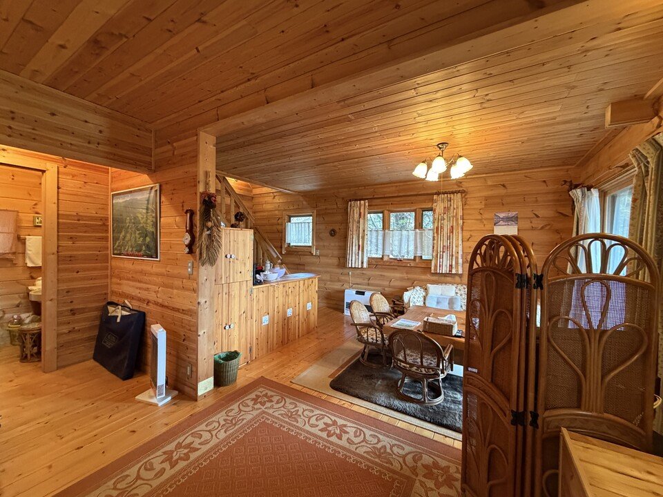 八ヶ岳で別荘を探すなら セラヴィリゾート泉郷